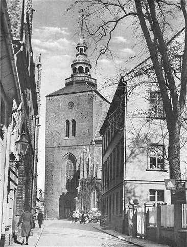 Stolp3.jpg (40141 Byte)